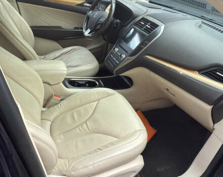 Синий Линкольн МКС, объемом двигателя 2 л и пробегом 116 тыс. км за 15000 $, фото 4 на Automoto.ua