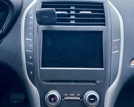 Синий Линкольн МКС, объемом двигателя 2 л и пробегом 145 тыс. км за 14500 $, фото 18 на Automoto.ua