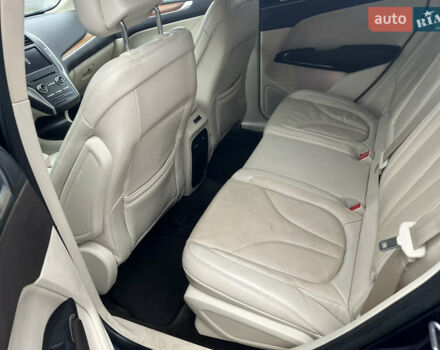 Синій Лінкольн МКС, об'ємом двигуна 2.26 л та пробігом 145 тис. км за 16900 $, фото 8 на Automoto.ua