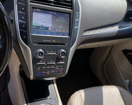 Синій Лінкольн МКС, об'ємом двигуна 2 л та пробігом 135 тис. км за 17000 $, фото 18 на Automoto.ua