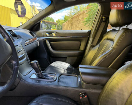 Черный Линкольн МКС, объемом двигателя 3.73 л и пробегом 192 тыс. км за 16500 $, фото 15 на Automoto.ua