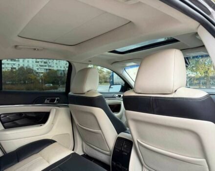 Серый Линкольн МКС, объемом двигателя 3.7 л и пробегом 107 тыс. км за 20000 $, фото 8 на Automoto.ua