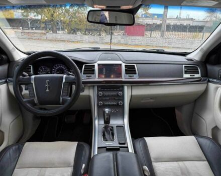 Серый Линкольн МКС, объемом двигателя 3.7 л и пробегом 107 тыс. км за 20000 $, фото 10 на Automoto.ua