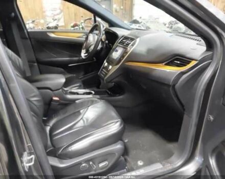 Серый Линкольн МКС, объемом двигателя 0 л и пробегом 123 тыс. км за 3500 $, фото 4 на Automoto.ua