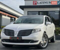 Белый Линкольн МКТ, объемом двигателя 3.5 л и пробегом 85 тыс. км за 15500 $, фото 2 на Automoto.ua