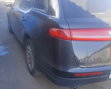 Черный Линкольн МКТ, объемом двигателя 2 л и пробегом 225 тыс. км за 15500 $, фото 2 на Automoto.ua