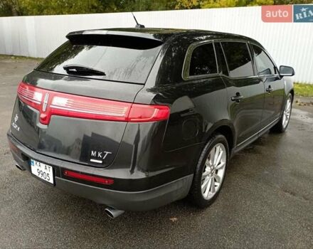 Черный Линкольн МКТ, объемом двигателя 3.5 л и пробегом 289 тыс. км за 9400 $, фото 6 на Automoto.ua