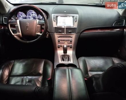 Черный Линкольн МКТ, объемом двигателя 3.5 л и пробегом 289 тыс. км за 9400 $, фото 10 на Automoto.ua
