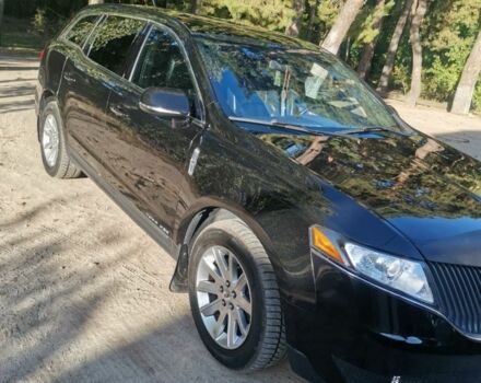 Черный Линкольн МКТ, объемом двигателя 3.7 л и пробегом 150 тыс. км за 13500 $, фото 2 на Automoto.ua