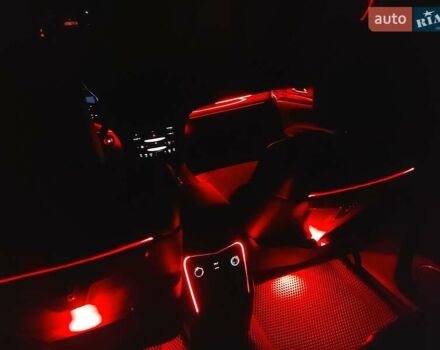 Черный Линкольн МКТ, объемом двигателя 3.7 л и пробегом 257 тыс. км за 16900 $, фото 70 на Automoto.ua