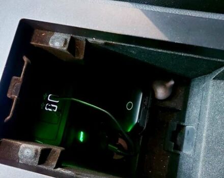 Черный Линкольн МКТ, объемом двигателя 3.7 л и пробегом 257 тыс. км за 16900 $, фото 79 на Automoto.ua