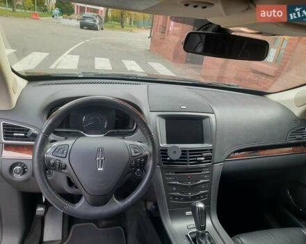 Чорний Лінкольн MKT, об'ємом двигуна 3.5 л та пробігом 33 тис. км за 19800 $, фото 13 на Automoto.ua