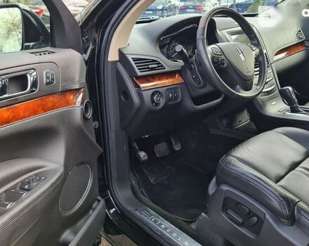 Лінкольн MKT, об'ємом двигуна 3.5 л та пробігом 39 тис. км за 21999 $, фото 7 на Automoto.ua