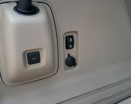 Белый Линкольн МКХ, объемом двигателя 3.5 л и пробегом 340 тыс. км за 8500 $, фото 13 на Automoto.ua