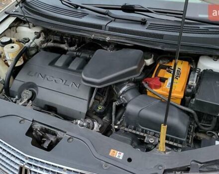 Белый Линкольн МКХ, объемом двигателя 3.5 л и пробегом 340 тыс. км за 8500 $, фото 18 на Automoto.ua