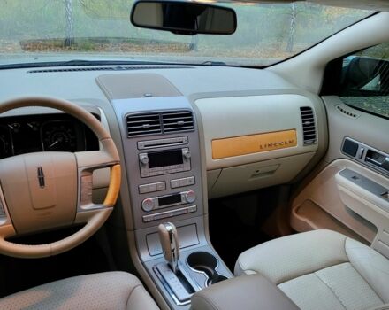 Белый Линкольн МКХ, объемом двигателя 3.5 л и пробегом 340 тыс. км за 8500 $, фото 3 на Automoto.ua