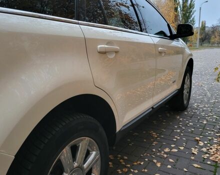 Белый Линкольн МКХ, объемом двигателя 3.5 л и пробегом 340 тыс. км за 8500 $, фото 20 на Automoto.ua