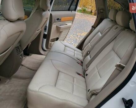 Белый Линкольн МКХ, объемом двигателя 3.5 л и пробегом 340 тыс. км за 8500 $, фото 15 на Automoto.ua