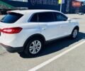 Білий Лінкольн MKX, об'ємом двигуна 2.69 л та пробігом 250 тис. км за 19000 $, фото 1 на Automoto.ua