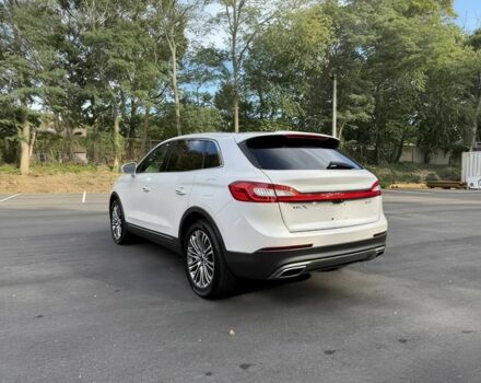 Білий Лінкольн MKX, об'ємом двигуна 3.7 л та пробігом 77 тис. км за 9300 $, фото 6 на Automoto.ua