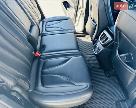 Білий Лінкольн MKX, об'ємом двигуна 2.69 л та пробігом 250 тис. км за 19000 $, фото 8 на Automoto.ua