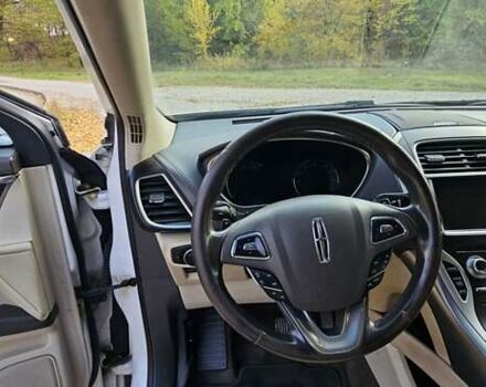 Лінкольн MKX 2018 у Дніпро (Дніпропетровську) на Automoto.ua Білий Лінкольн MKX, об'ємом двигуна 3.7 л та пробігом 170 тис. км за 16600 $, фото 12 на Automoto.ua