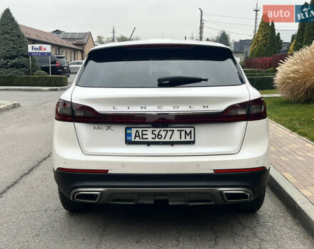 Белый Линкольн МКХ, объемом двигателя 3.73 л и пробегом 170 тыс. км за 14999 $, фото 4 на Automoto.ua
