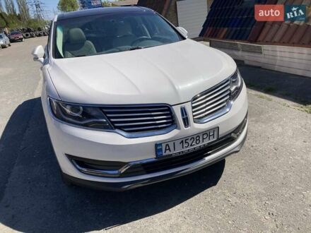 Білий Лінкольн MKX, об'ємом двигуна 2.7 л та пробігом 122 тис. км за 17900 $, фото 1 на Automoto.ua