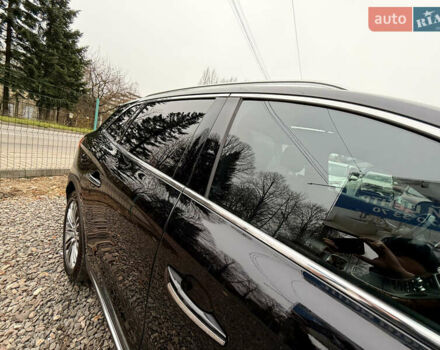 Черный Линкольн МКХ, объемом двигателя 3.7 л и пробегом 185 тыс. км за 16999 $, фото 71 на Automoto.ua