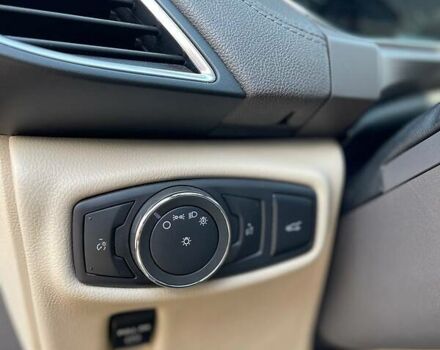 Черный Линкольн МКХ, объемом двигателя 3.7 л и пробегом 149 тыс. км за 19700 $, фото 28 на Automoto.ua