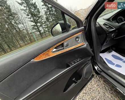 Черный Линкольн МКХ, объемом двигателя 3.7 л и пробегом 185 тыс. км за 16999 $, фото 25 на Automoto.ua