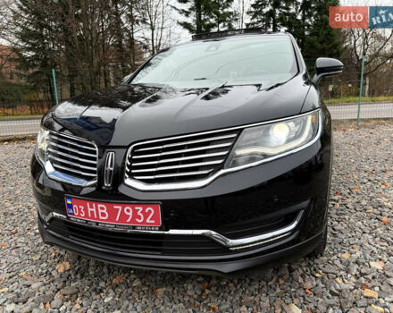 Черный Линкольн МКХ, объемом двигателя 3.7 л и пробегом 185 тыс. км за 16999 $, фото 1 на Automoto.ua