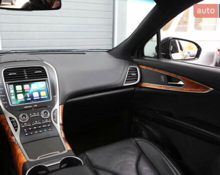Черный Линкольн МКХ, объемом двигателя 3.73 л и пробегом 161 тыс. км за 18600 $, фото 14 на Automoto.ua