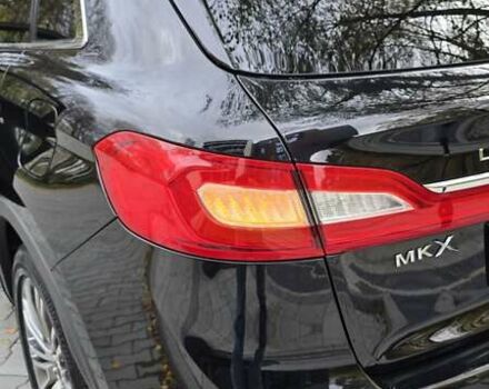 Чорний Лінкольн MKX, об'ємом двигуна 3.73 л та пробігом 112 тис. км за 18000 $, фото 8 на Automoto.ua
