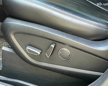 Черный Линкольн МКХ, объемом двигателя 2.7 л и пробегом 114 тыс. км за 19940 $, фото 30 на Automoto.ua