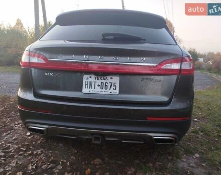 Чорний Лінкольн MKX, об'ємом двигуна 0 л та пробігом 162 тис. км за 17500 $, фото 7 на Automoto.ua