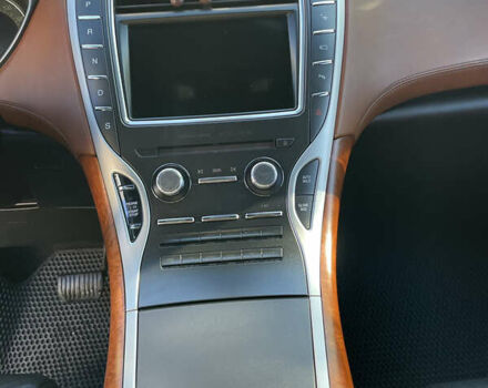 Черный Линкольн МКХ, объемом двигателя 2.69 л и пробегом 55 тыс. км за 20500 $, фото 12 на Automoto.ua