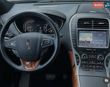 Чорний Лінкольн MKX, об'ємом двигуна 3.7 л та пробігом 120 тис. км за 20800 $, фото 3 на Automoto.ua