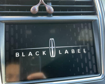 Черный Линкольн МКХ, объемом двигателя 2.69 л и пробегом 55 тыс. км за 20500 $, фото 18 на Automoto.ua