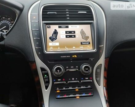 Чорний Лінкольн MKX, об'ємом двигуна 2.7 л та пробігом 55 тис. км за 22500 $, фото 40 на Automoto.ua