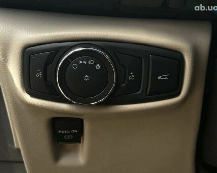 Черный Линкольн МКХ, объемом двигателя 3.7 л и пробегом 171 тыс. км за 20900 $, фото 17 на Automoto.ua