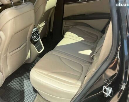 Черный Линкольн МКХ, объемом двигателя 3.7 л и пробегом 171 тыс. км за 20900 $, фото 12 на Automoto.ua