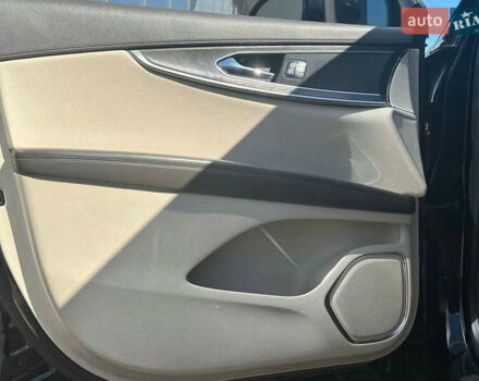 Линкольн МКХ 2018 в Киеве на Automoto.ua Черный Линкольн МКХ, объемом двигателя 3.7 л и пробегом 171 тыс. км за 19500 $, фото 11 на Automoto.ua