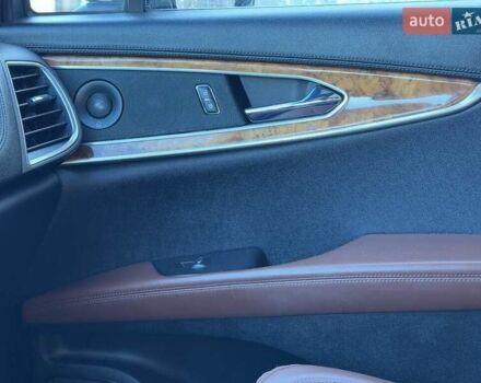 Чорний Лінкольн MKX, об'ємом двигуна 3.73 л та пробігом 63 тис. км за 3000 $, фото 33 на Automoto.ua