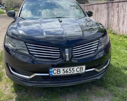 Чорний Лінкольн MKX, об'ємом двигуна 0.37 л та пробігом 105 тис. км за 18000 $, фото 1 на Automoto.ua