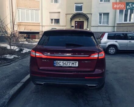 Красный Линкольн МКХ, объемом двигателя 2.7 л и пробегом 113 тыс. км за 22500 $, фото 4 на Automoto.ua