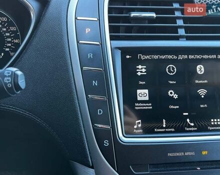 Красный Линкольн МКХ, объемом двигателя 2.69 л и пробегом 125 тыс. км за 14990 $, фото 24 на Automoto.ua