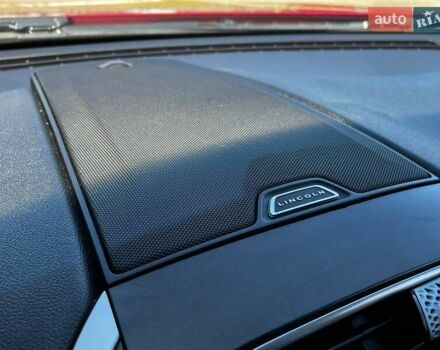 Червоний Лінкольн MKX, об'ємом двигуна 2.69 л та пробігом 122 тис. км за 15490 $, фото 29 на Automoto.ua