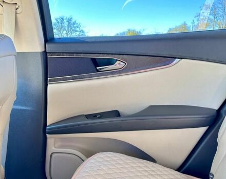 Красный Линкольн МКХ, объемом двигателя 3.7 л и пробегом 67 тыс. км за 24000 $, фото 3 на Automoto.ua