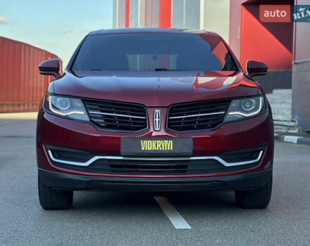 Красный Линкольн МКХ, объемом двигателя 2.69 л и пробегом 167 тыс. км за 16900 $, фото 2 на Automoto.ua